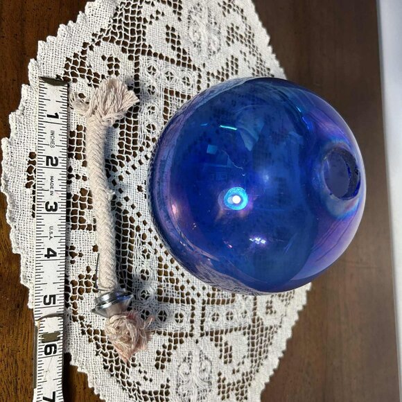 Iridescent purple glass oil lamp - Picture 9 of 10